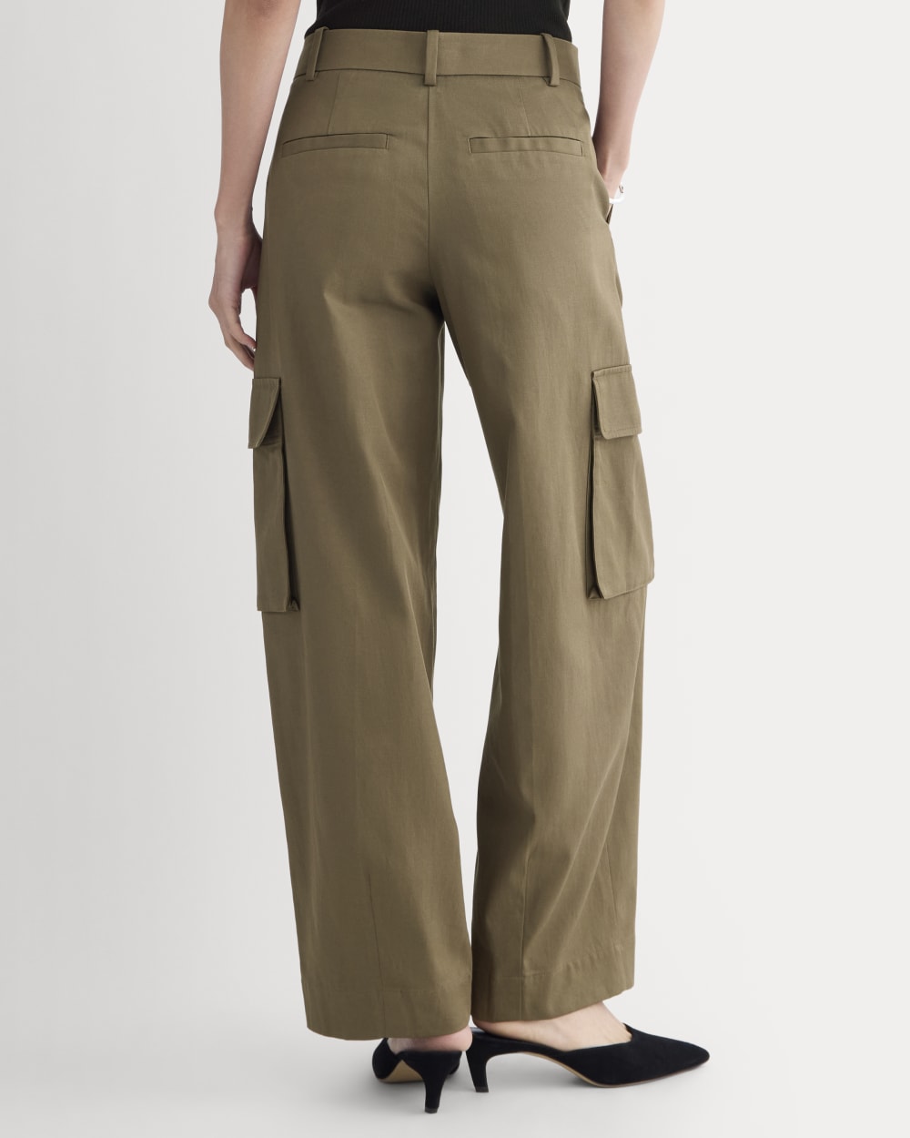 Wide-Leg Cargo Trouser in Buttersmooth | Deep Taupe - Image 5
