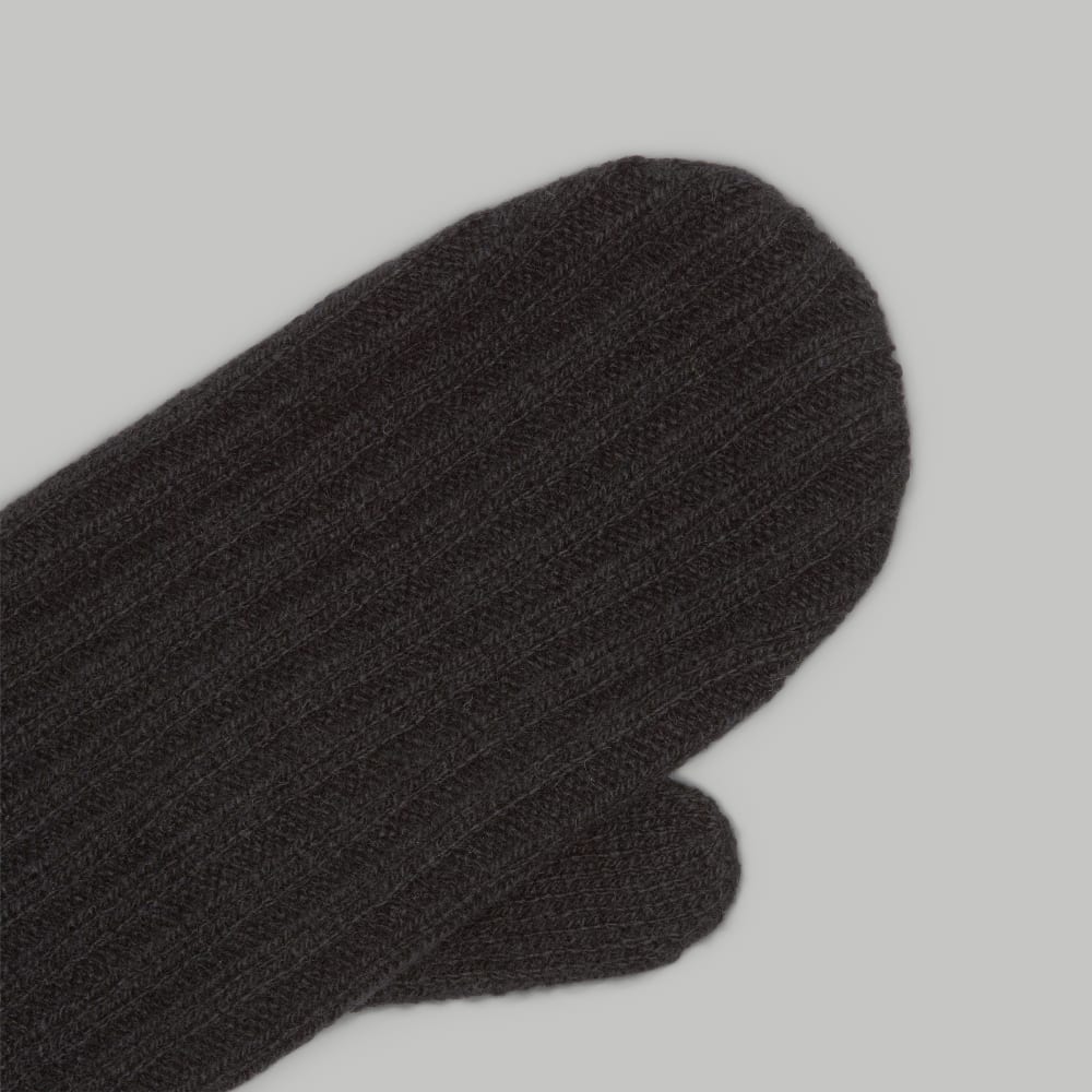 The Cashmere Mittens | Black - Image 5