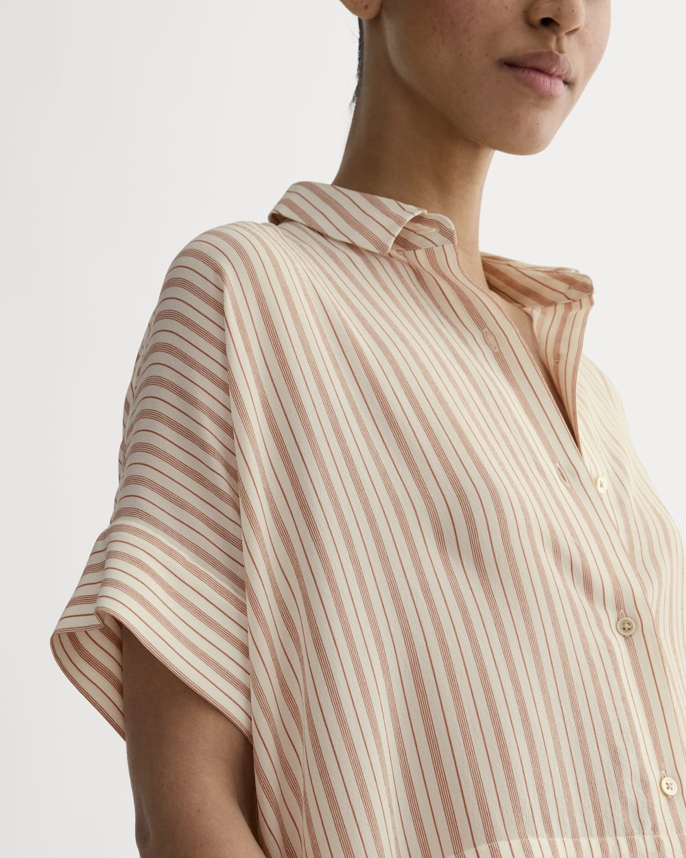 The Boxy Shirt in Washable Silk | Bone / Dusky Rose - Image 4