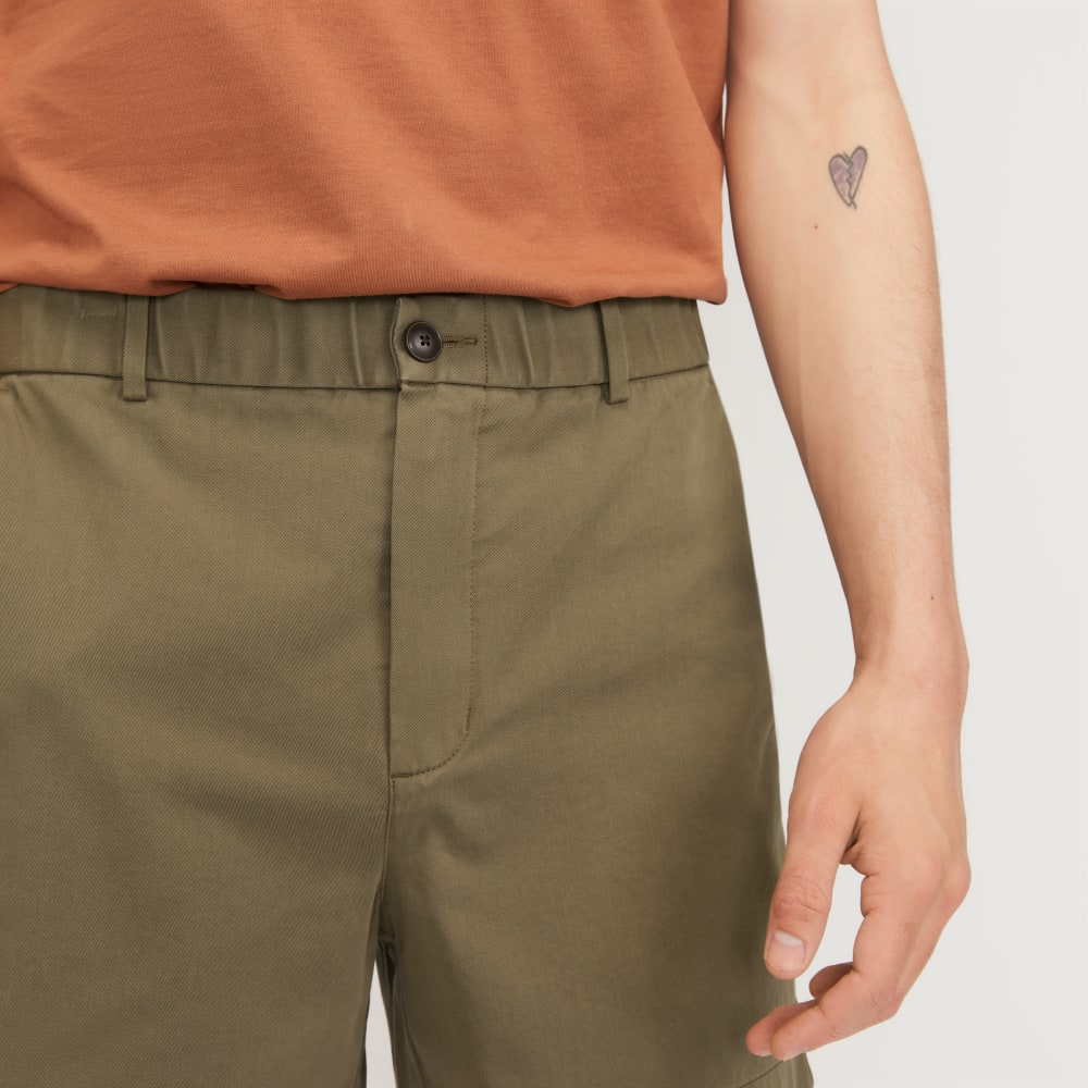 The Pull-On Performance Chino 5 Short | Kalamata - Image 4