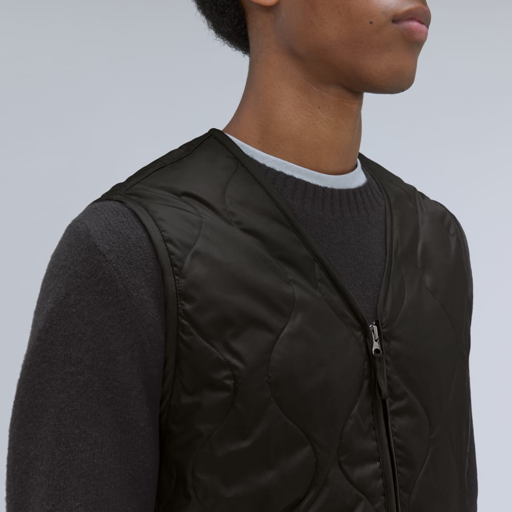 The ReNew Liner Vest | Black - Image 3