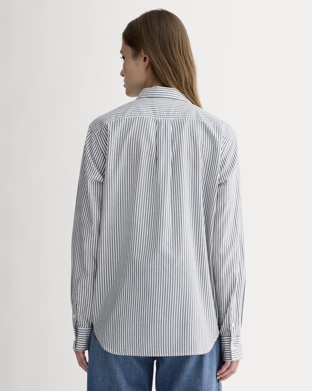 The Must-Have Shirt in Silky Cotton | Grey / White - Image 5