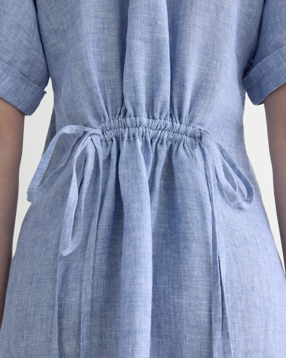 The Popover Dress in Linen | Chambray - Image 4