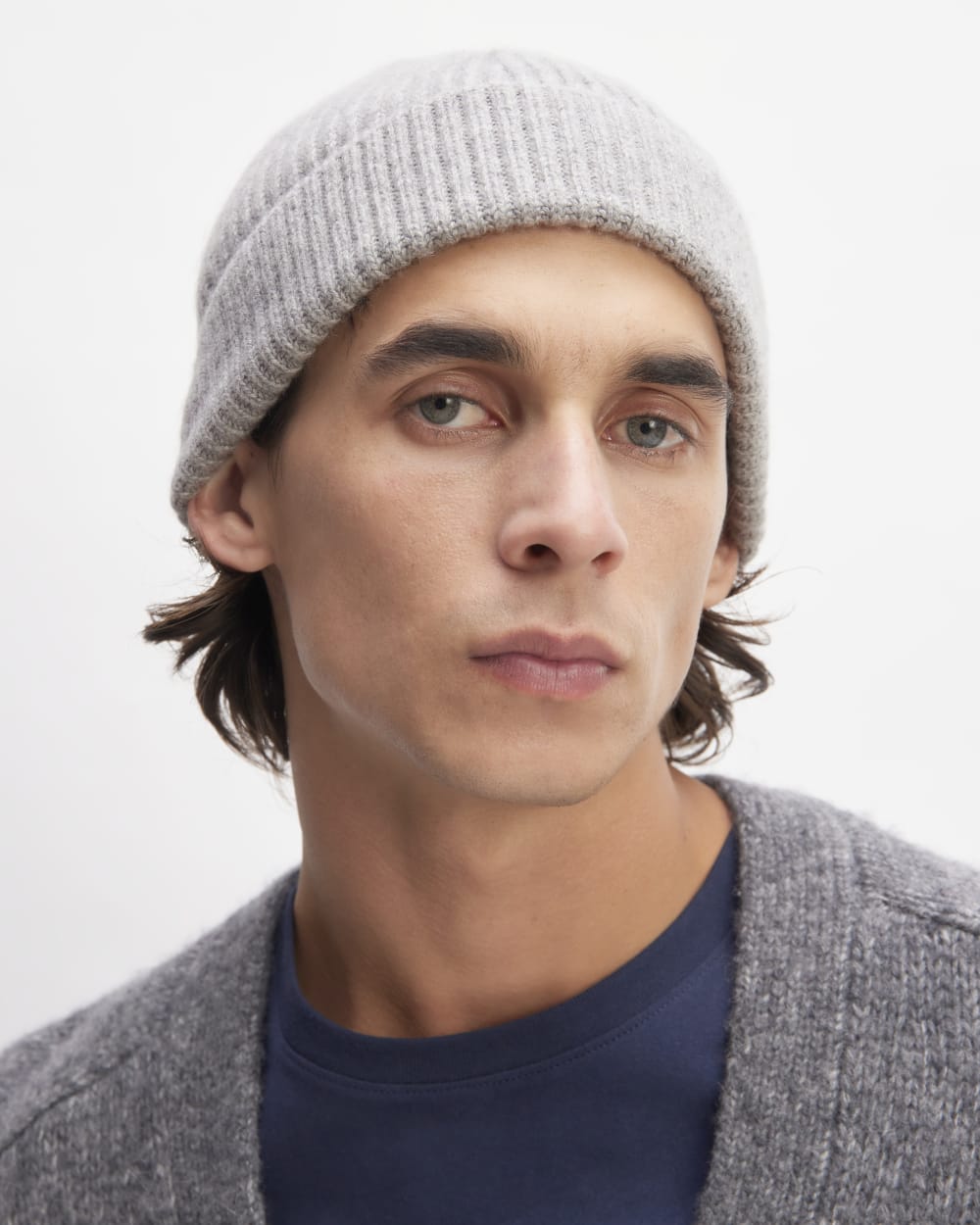 The Cashmere Fine Rib Beanie | Heathered Grey