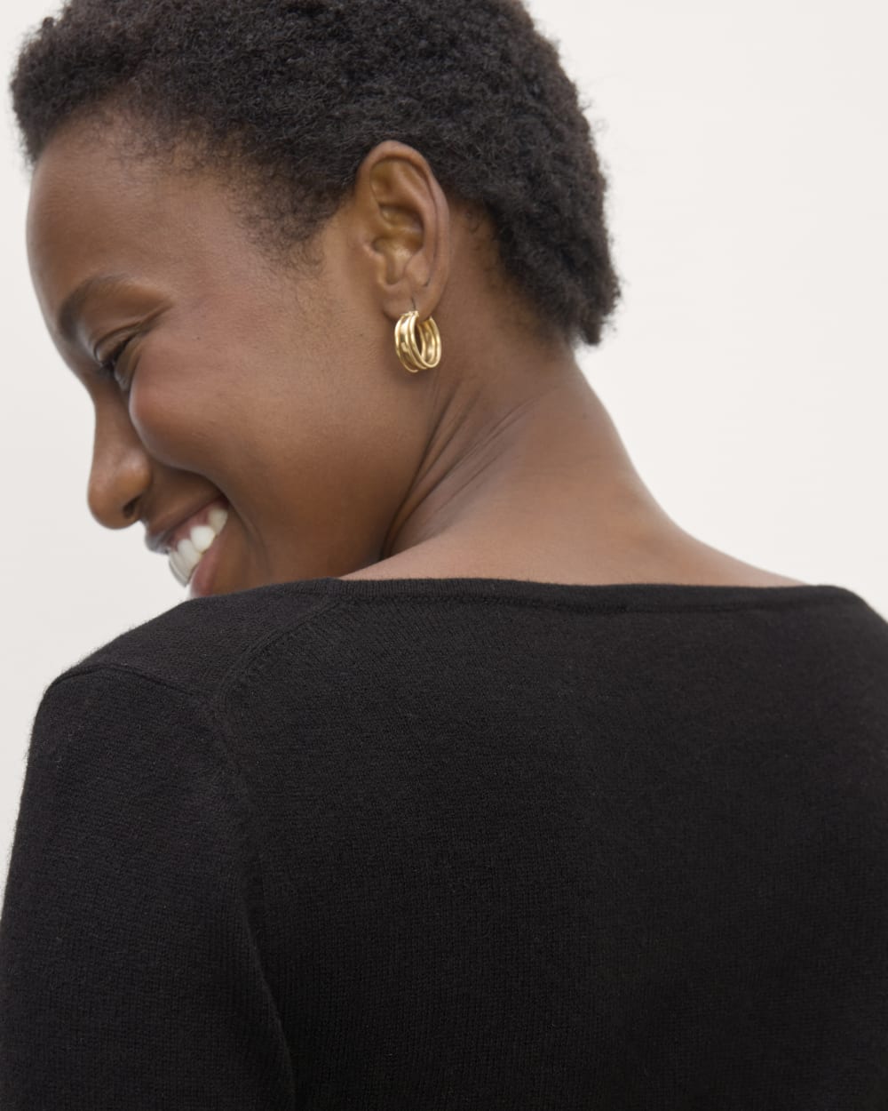 The Square Neck in Cashmere | Black - Image 4