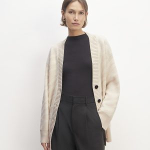 The Alpaca Tiger Jacquard Cardigan | Canvas / Snow