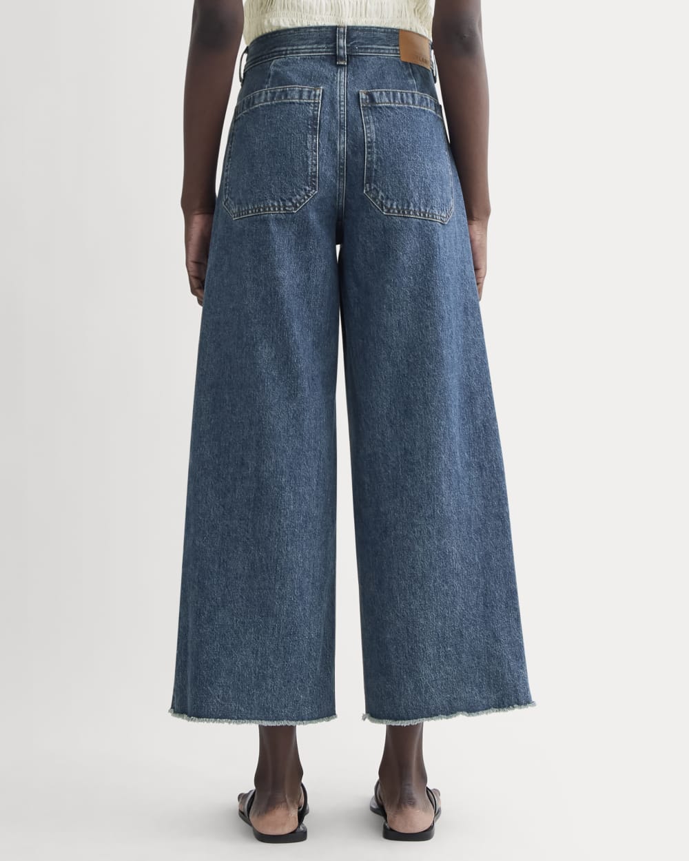 The Mariner Cropped Jean | Mid Indigo - Image 5