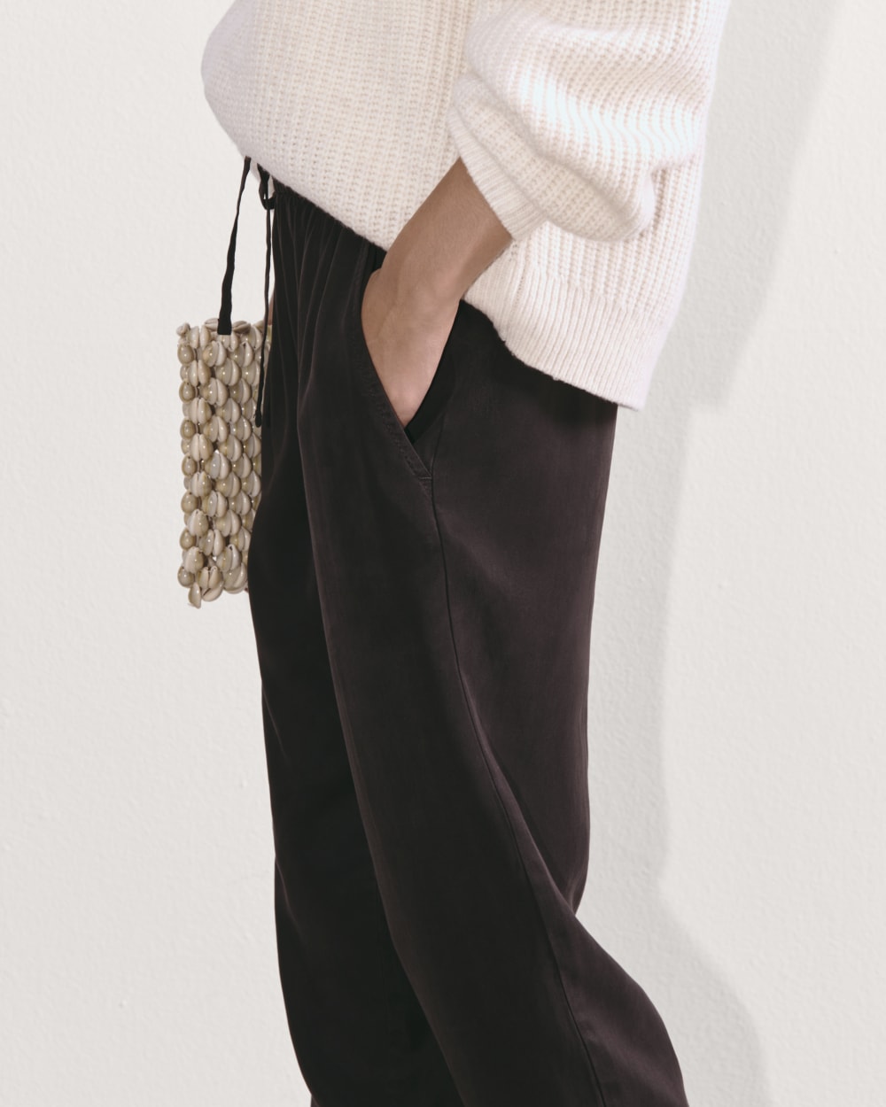 The Tapered Pant in Butterlite | Black - Image 4