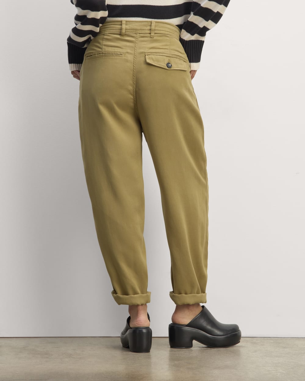 The Chino in Buttersoft | Fennel Seed - Image 6