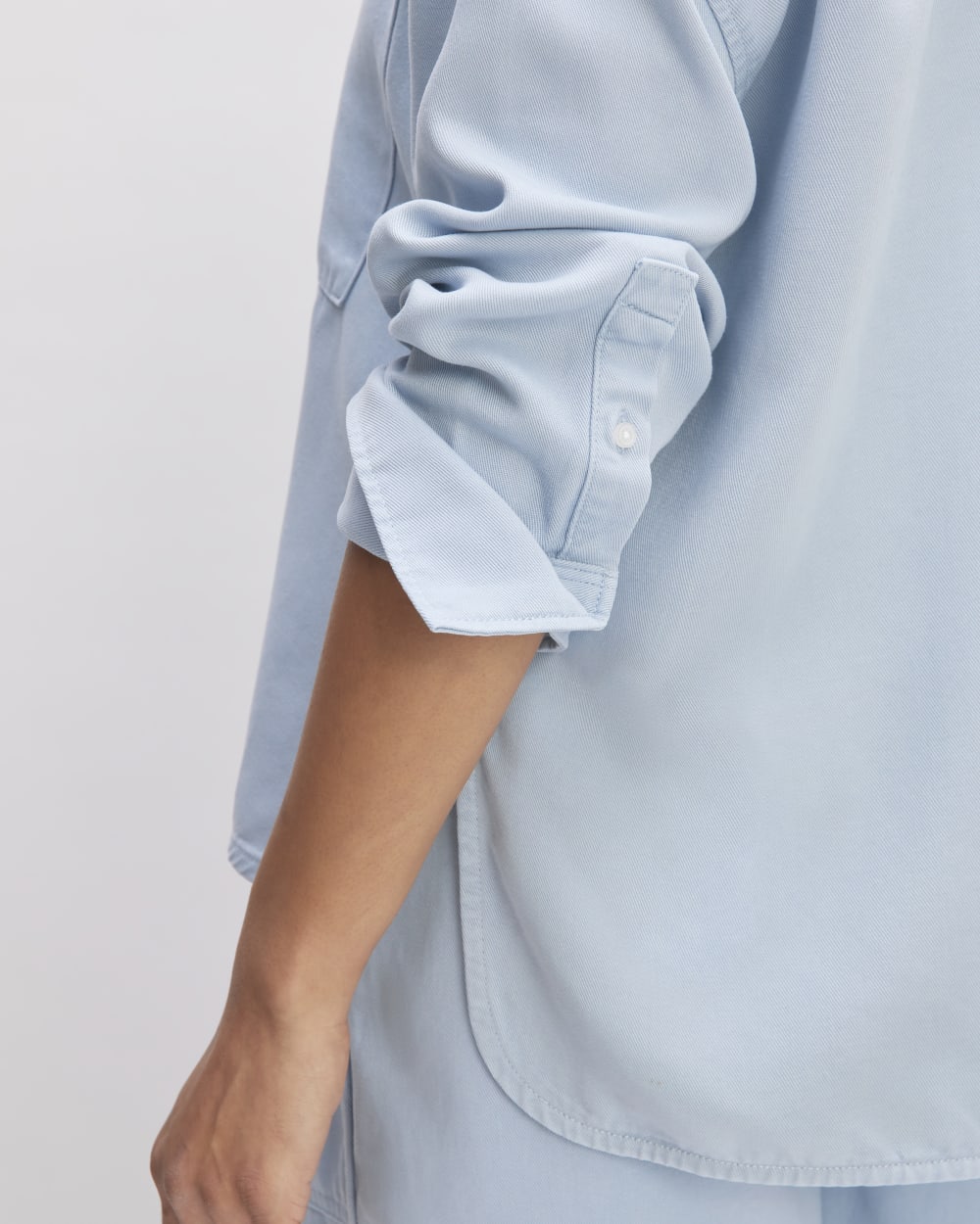 The Boxy Overshirt in Buttersoft | Chambray Blue - Image 5