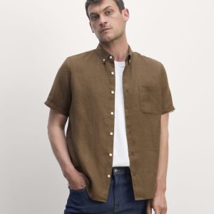 The Classic Short-Sleeve Shirt in Linen | Cocoa