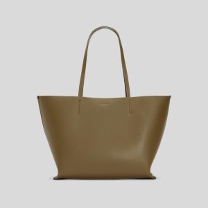 The Luxe Medium Italian Leather Tote | Beech