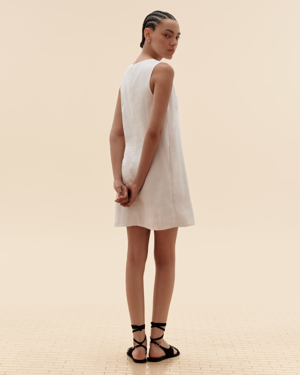 The Shift Dress in Stretch Linen | White - Image 7