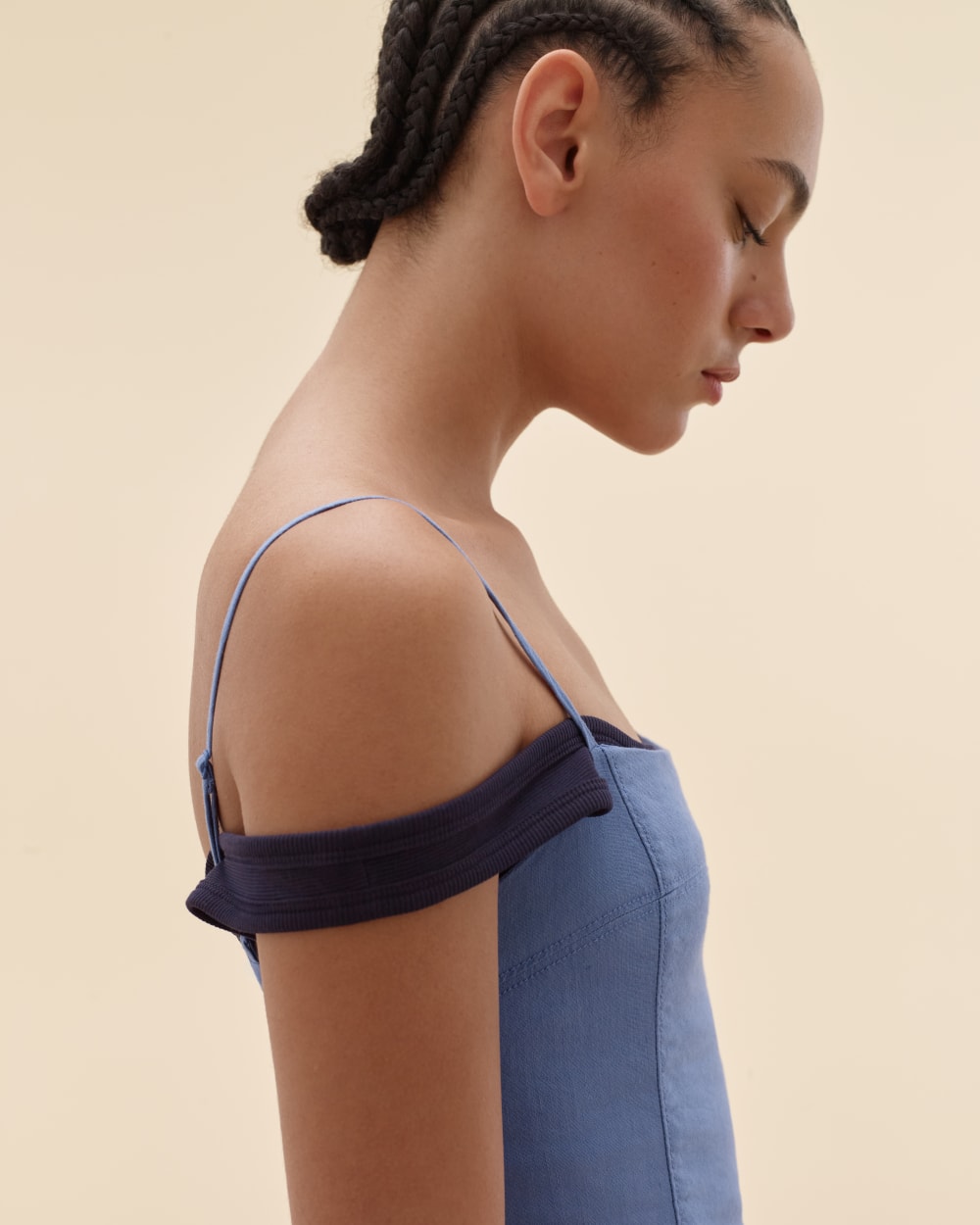 The Seamed Dress in Stretch Linen | Bluebell - Image 7
