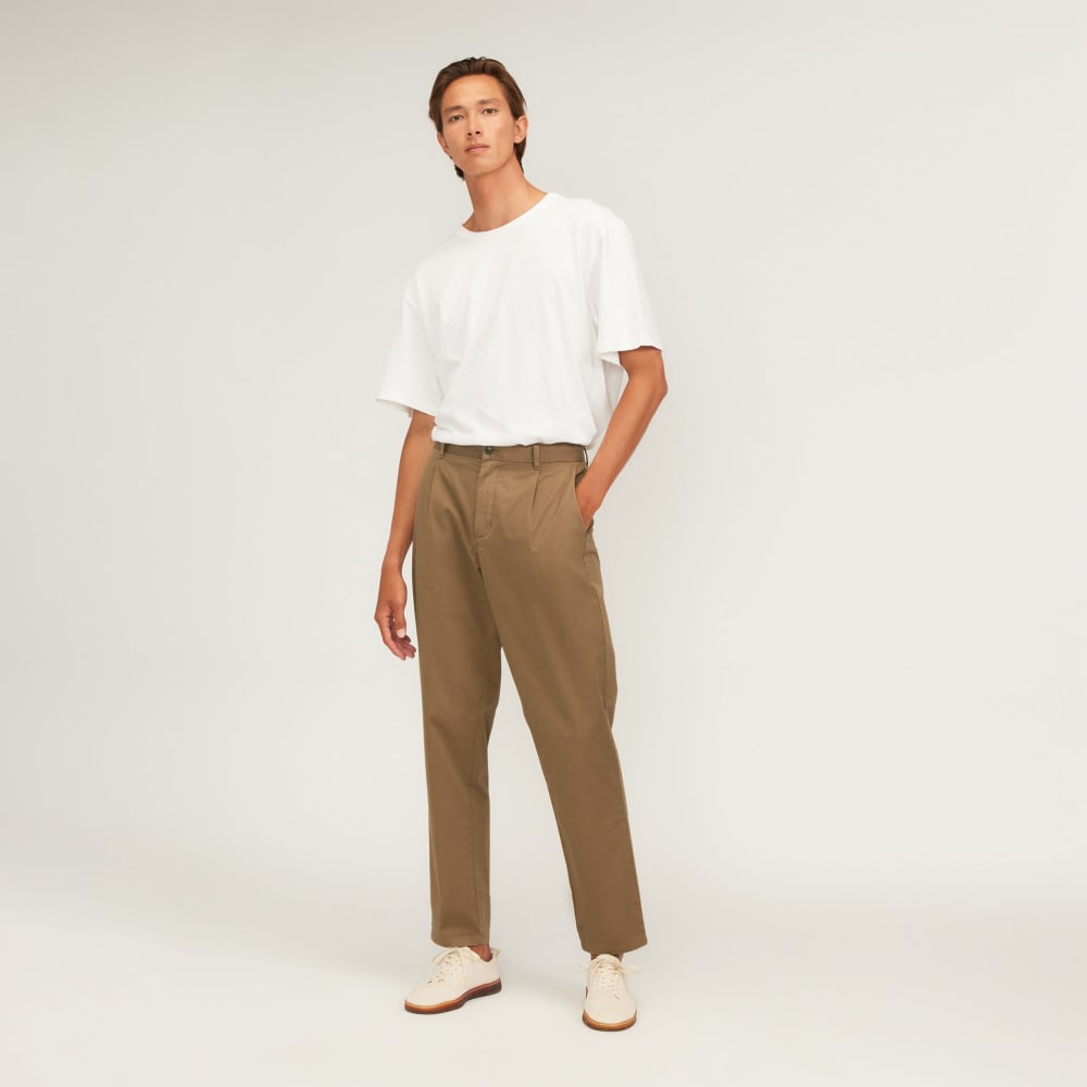 The Pleated Air Chino | Toasted Coconut