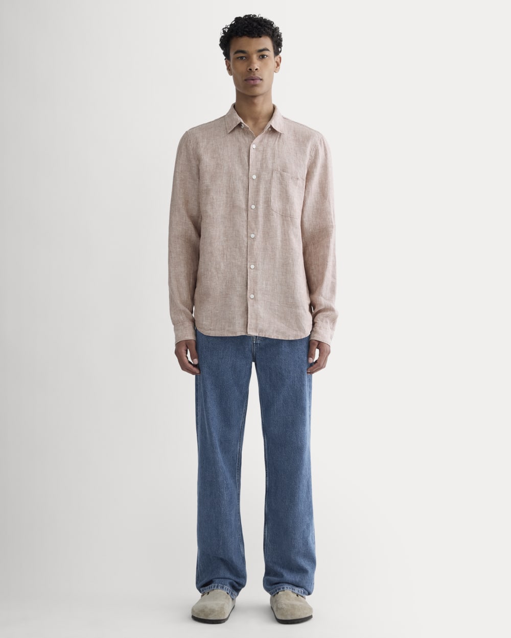 The Classic Shirt in Linen | Burlwood Chambray - Image 3