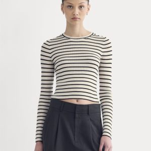 The Cropped Crew Top in Ultrafine Merino | Parchment / Black