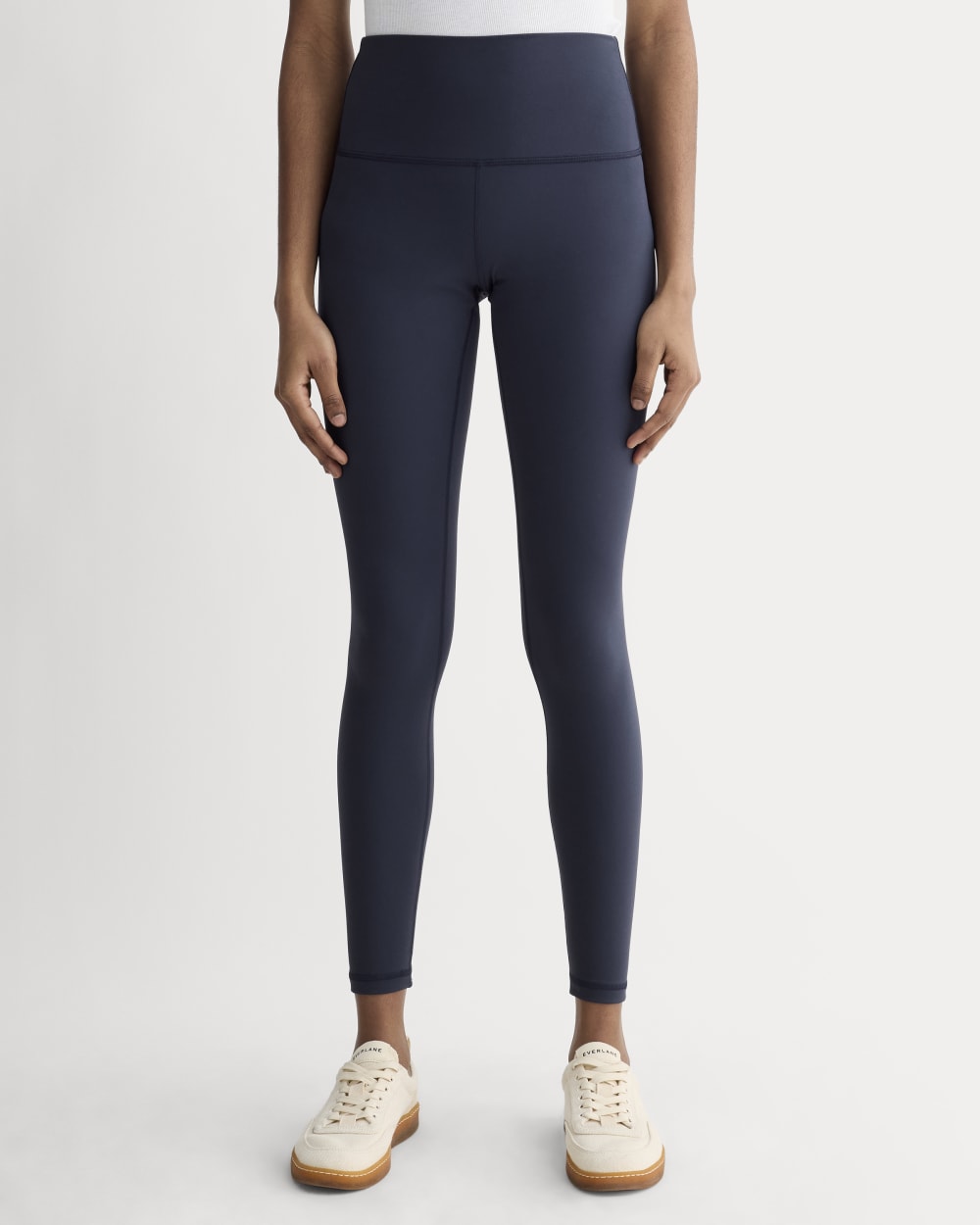 The Perform 24/7 Legging | Navy | 28 Inseam - Image 3