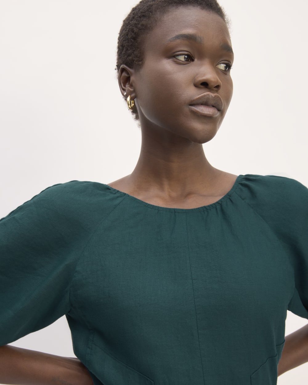 The Linen Short-Sleeve Scoop Midi Dress | Dark Sea - Image 4