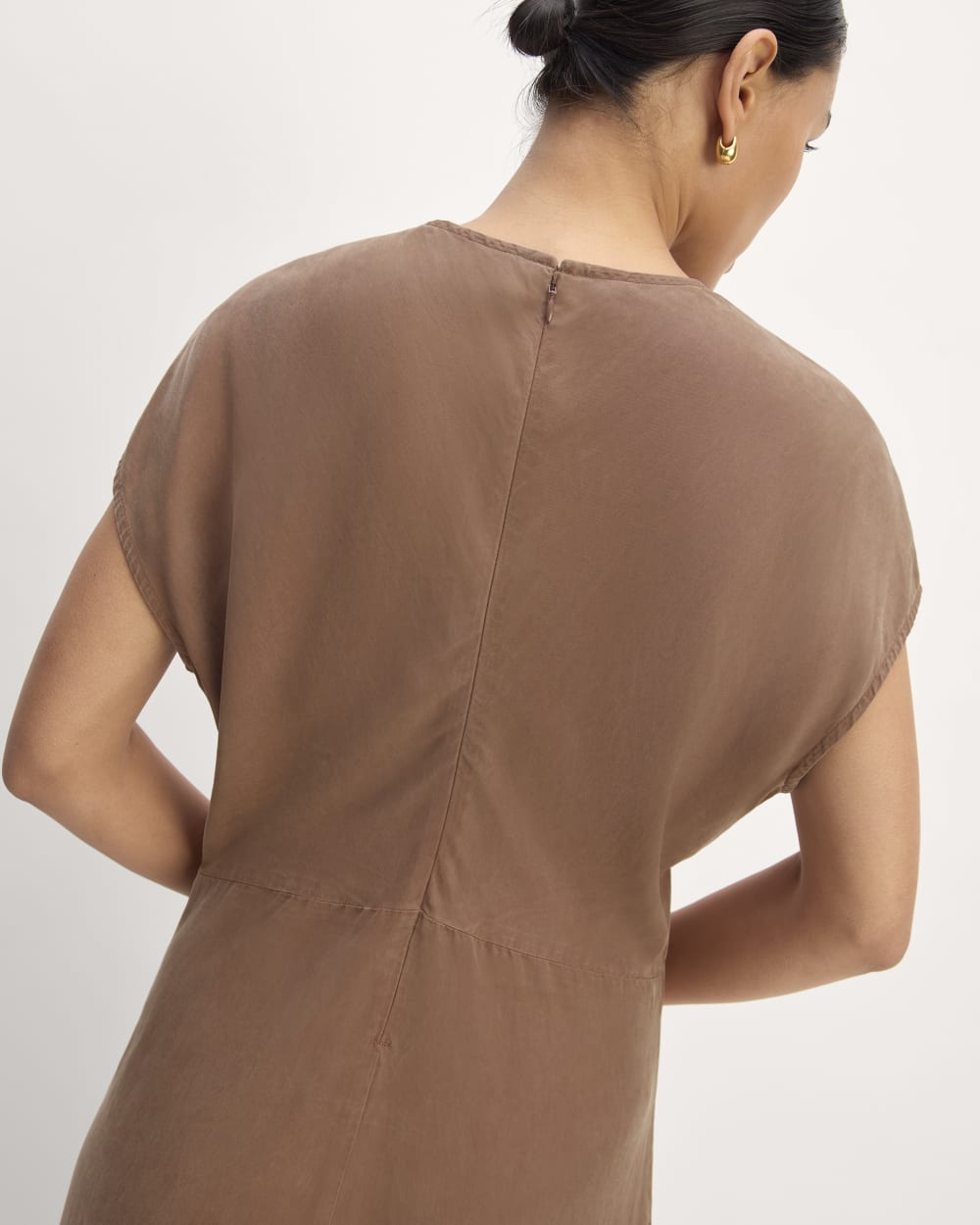 The TENCEL? Short-Sleeve Midi Dress | Carob Brown - Image 5