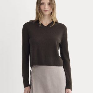 Cashmere Cropped High-V Sweater | Dark Chocolate