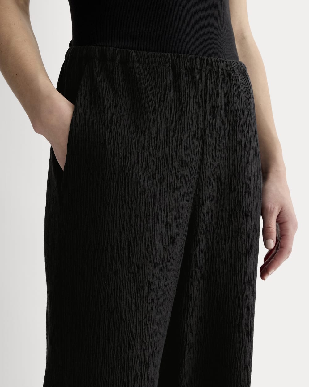 The Crinkle Pant | Black - Image 4