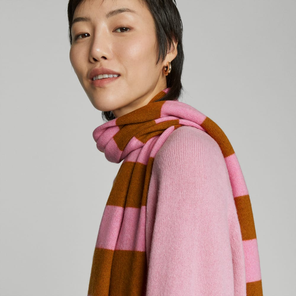 The Cashmere Scarf | Tapenade / Bubblegum - Image 2