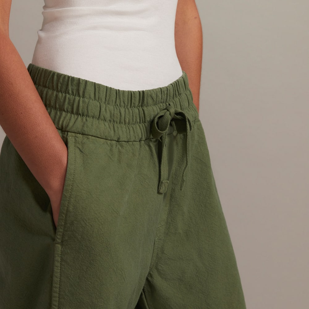 The Canvas Organic Cotton Pull-On Pant | Forest Green - Image 4