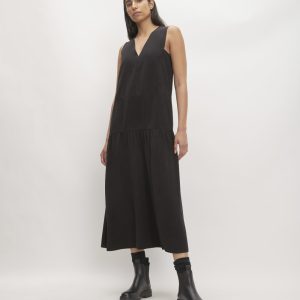 The TENCEL? V-Neck Dress | Black