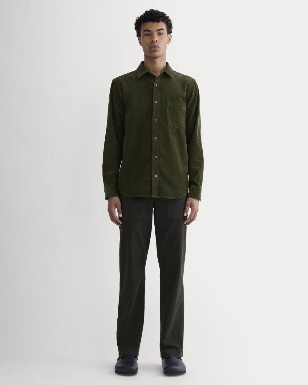 The Classic Shirt in Corduroy | Dark Forest - Image 4