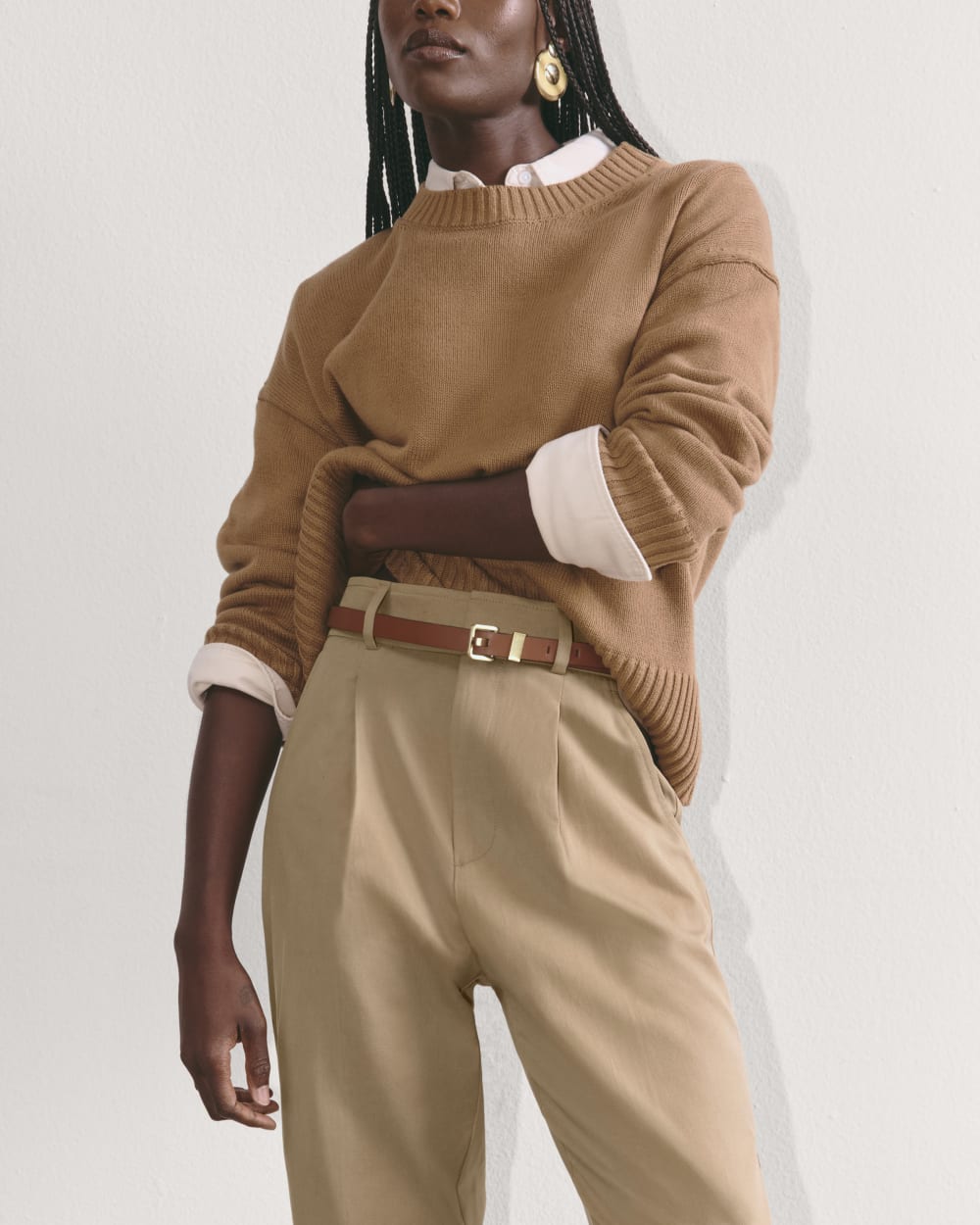 The Draper Tapered Pant in Buttersmooth | Ash Brown - Image 4