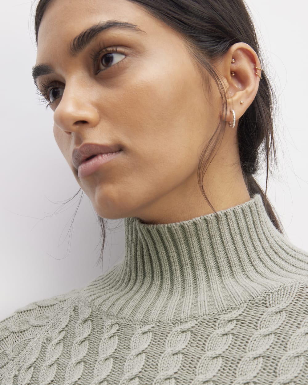 The Cotton Merino Cable Turtleneck | Sage Green - Image 4