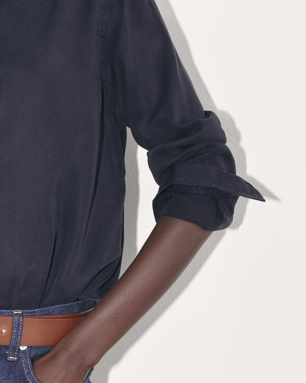 The Must-Have Shirt in Butterlite | Navy - Image 5